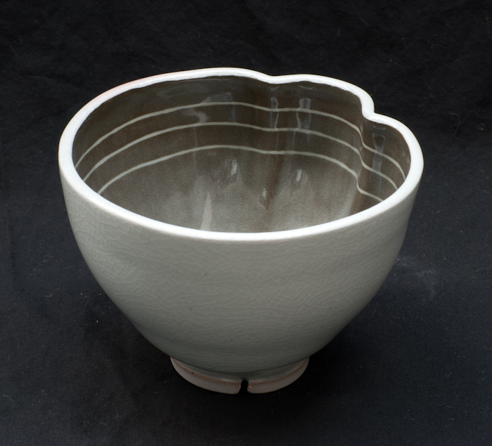small, two-lobed bowl side