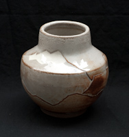 Mishima Mountain Vase