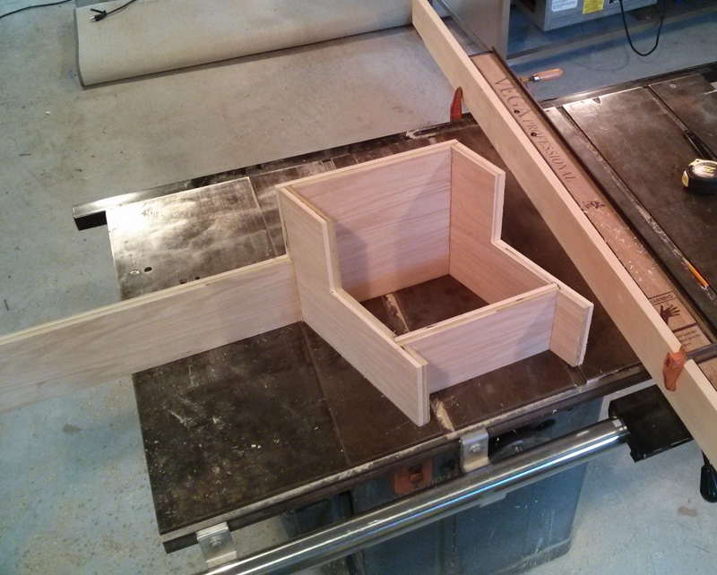 lower shelf on table saw