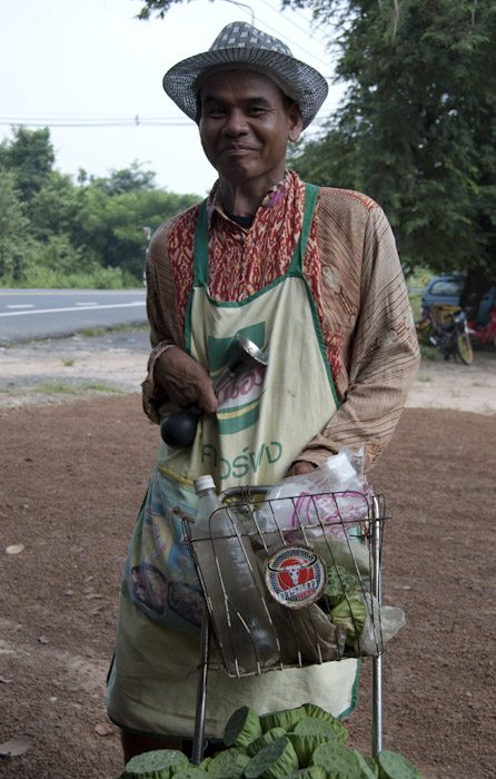 lotus-seed seller