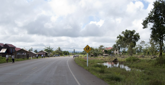 road with schoolchildren