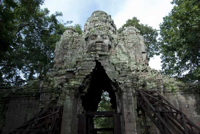 Angkor Thom west gate